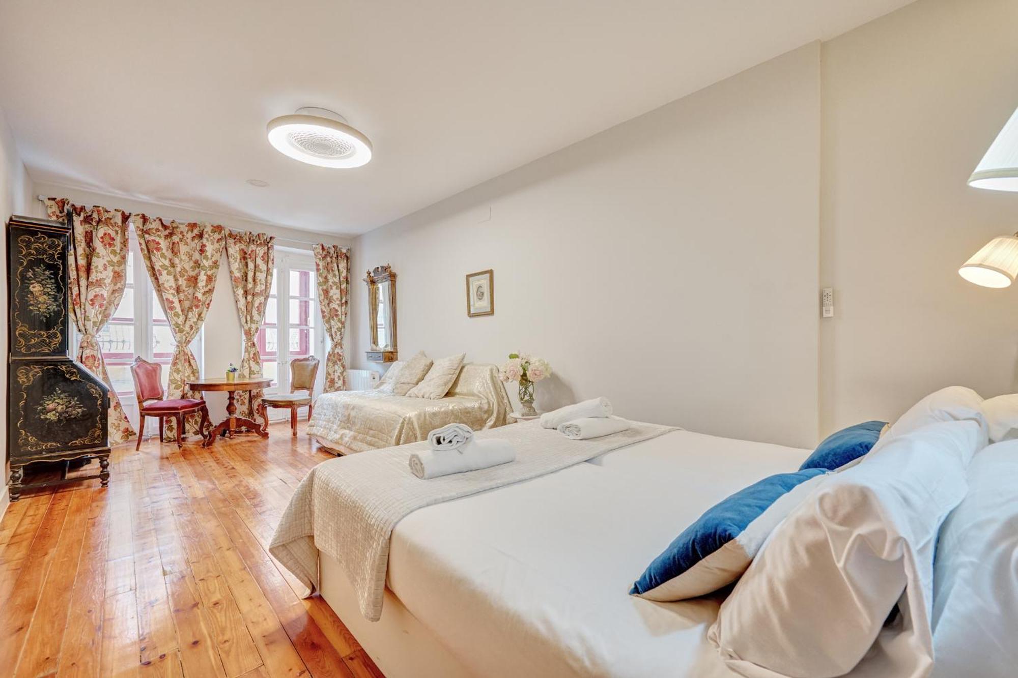 Heart Of Pamplona Apartments IV By Clabao Extérieur photo